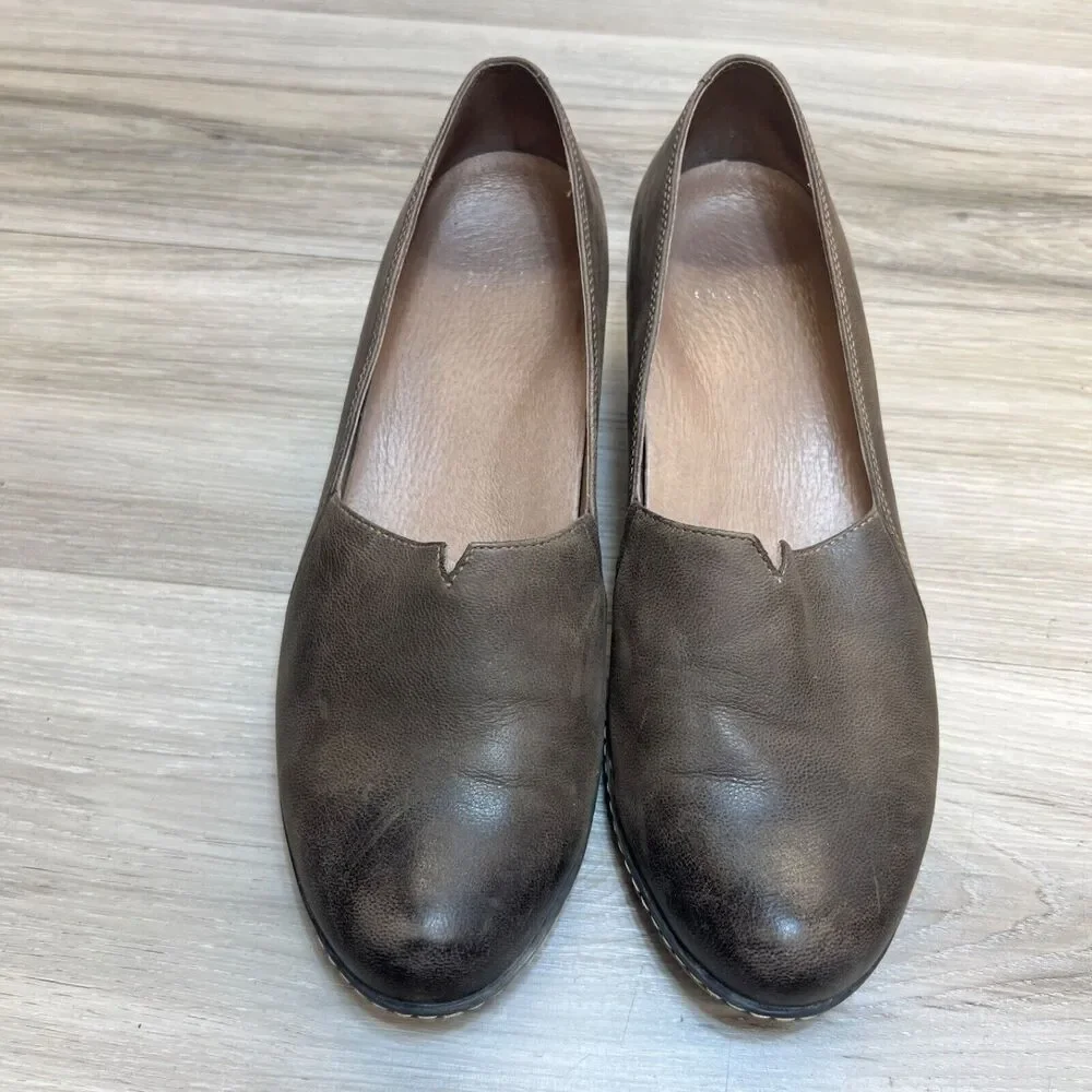 DANSKO LILIANA Burnished Teak Leather Wedge Shoe Pump Slip On 39 women‎ 8.5 - 9